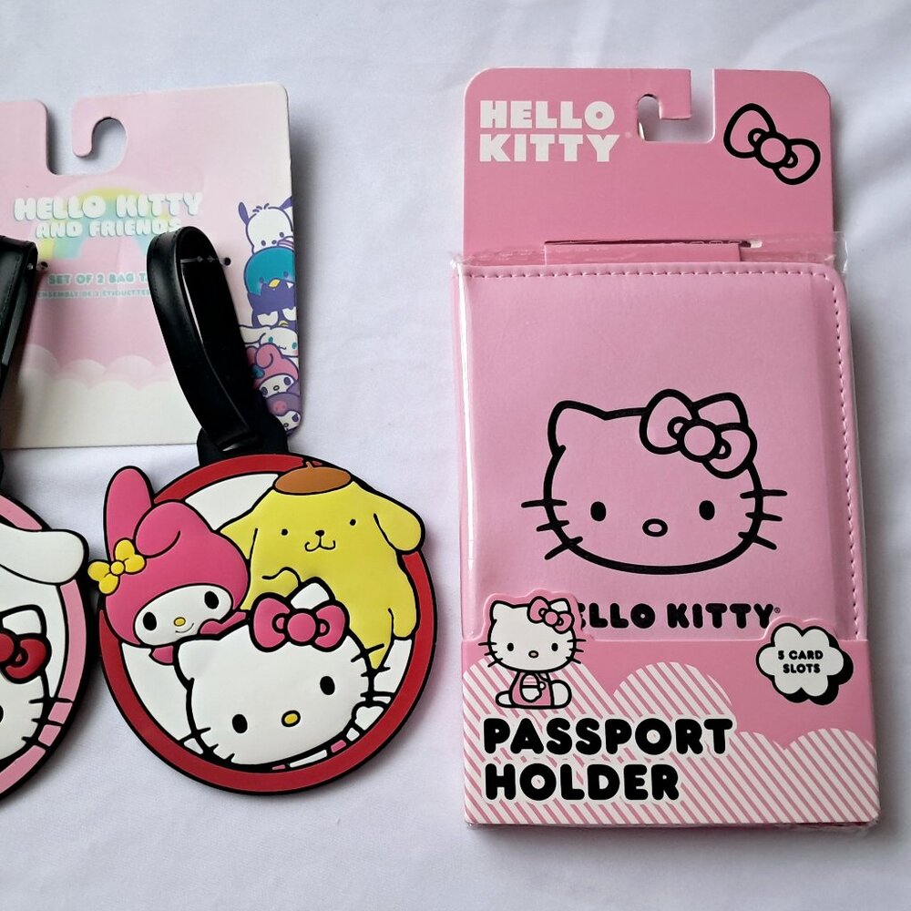 Hello kitty passport holder and hello kitty luggage tag. Bundle of 2. BNWT
